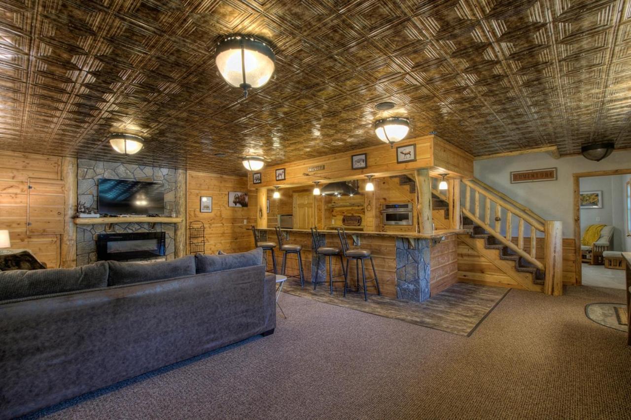 Eagle Pine Lodge คัสเตอร์ ภายนอก รูปภาพ