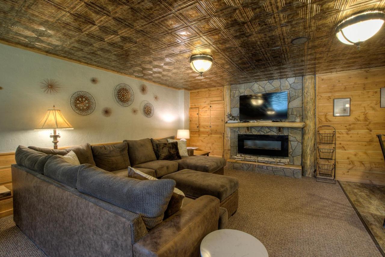 Eagle Pine Lodge คัสเตอร์ ภายนอก รูปภาพ