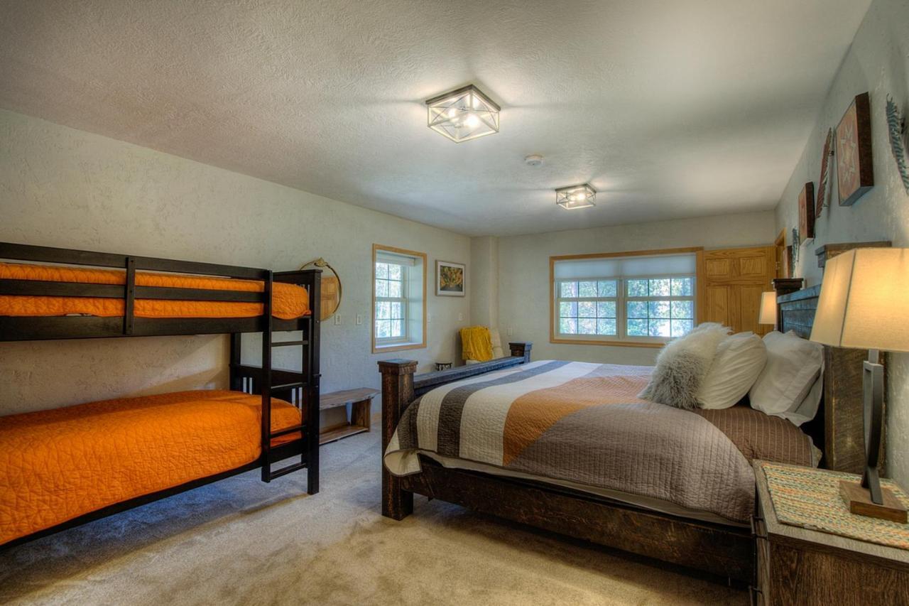 Eagle Pine Lodge คัสเตอร์ ภายนอก รูปภาพ